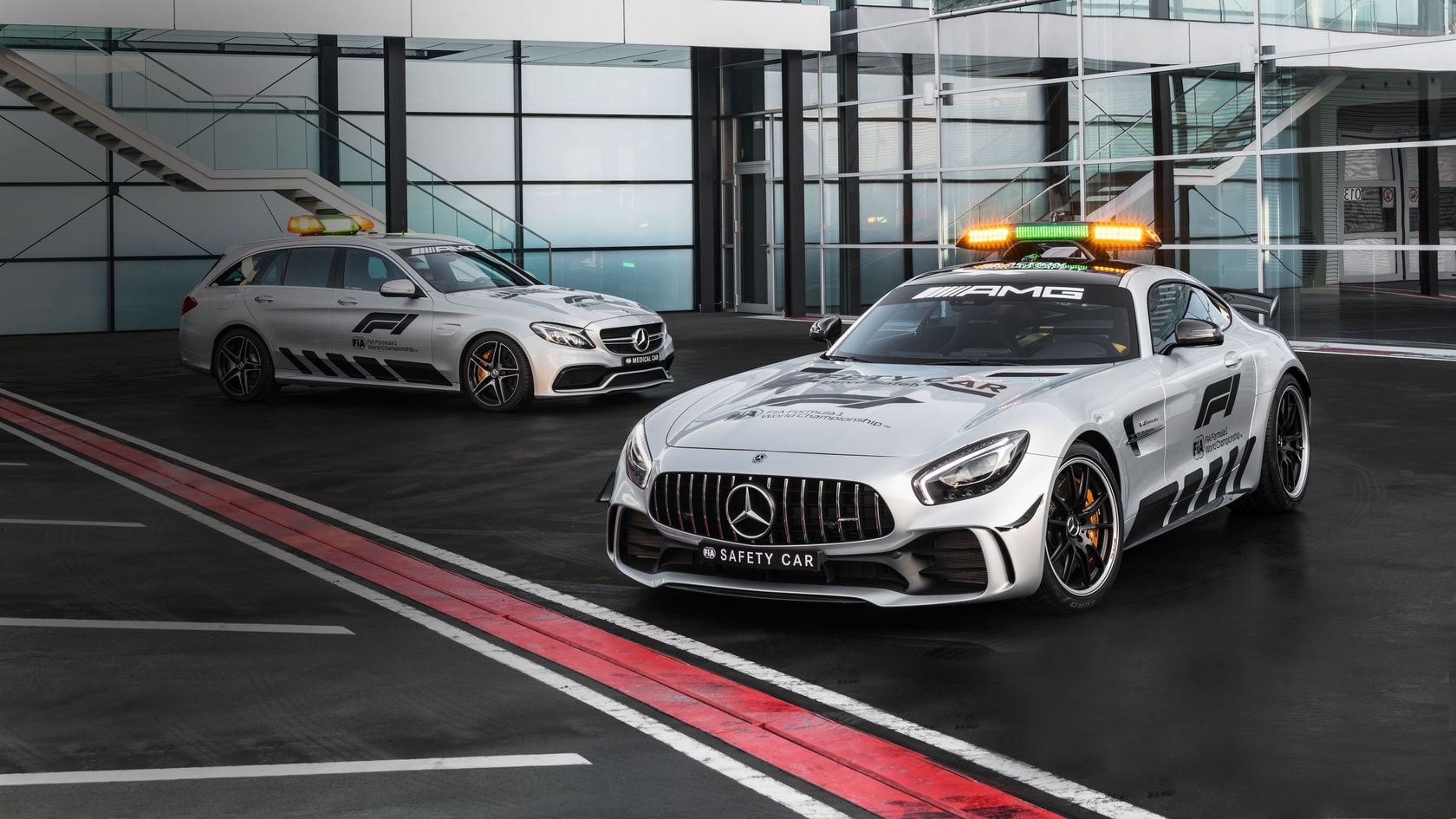 Mercedes-Benz Safety-Car - AUTO BILD
